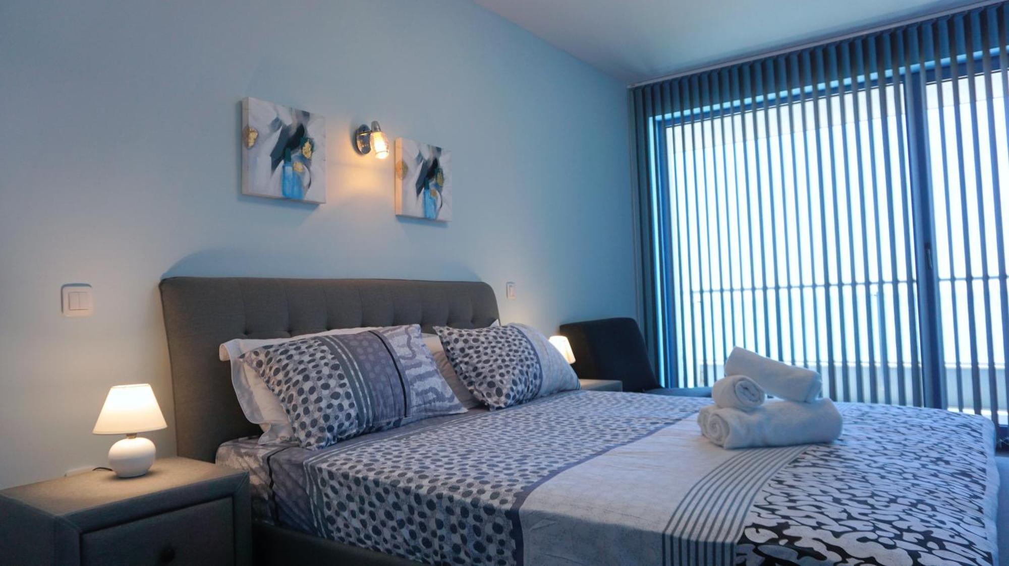 Aurora Apartments On The Beach Obzor Room photo